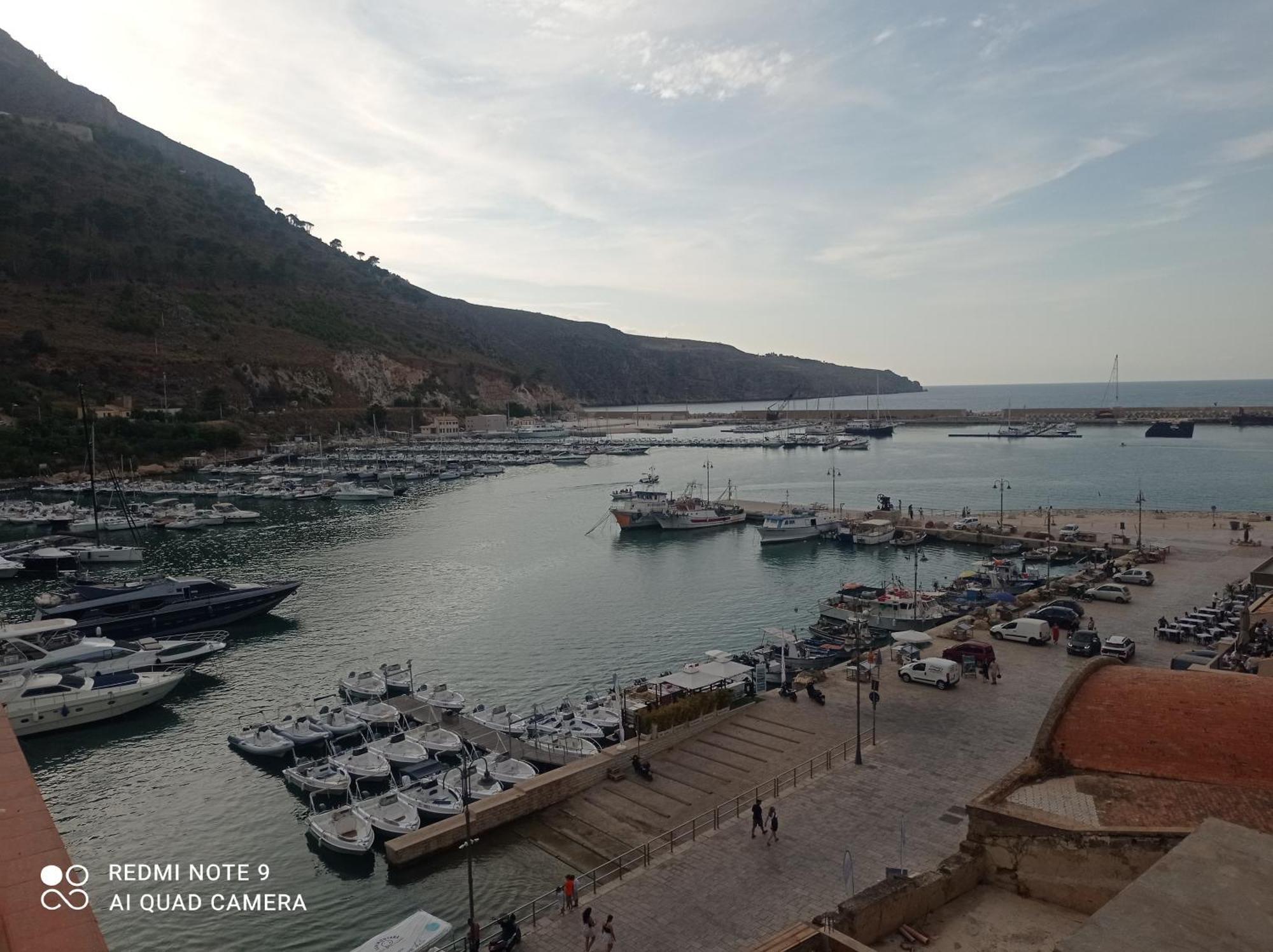 Golden House Apartment Castellammare del Golfo Exterior photo