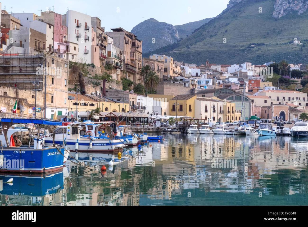 Golden House Apartment Castellammare del Golfo Exterior photo